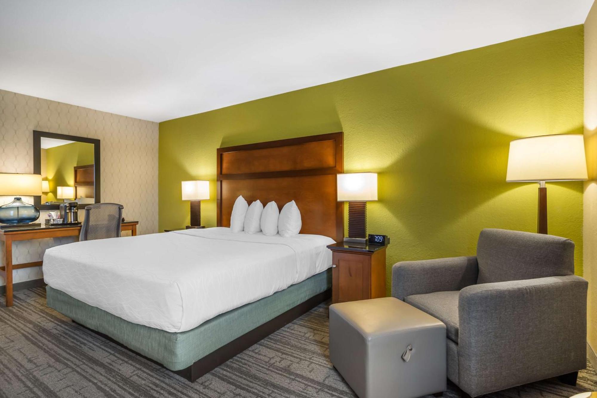 Best Western Plus Houston Energy Corridor Екстериор снимка