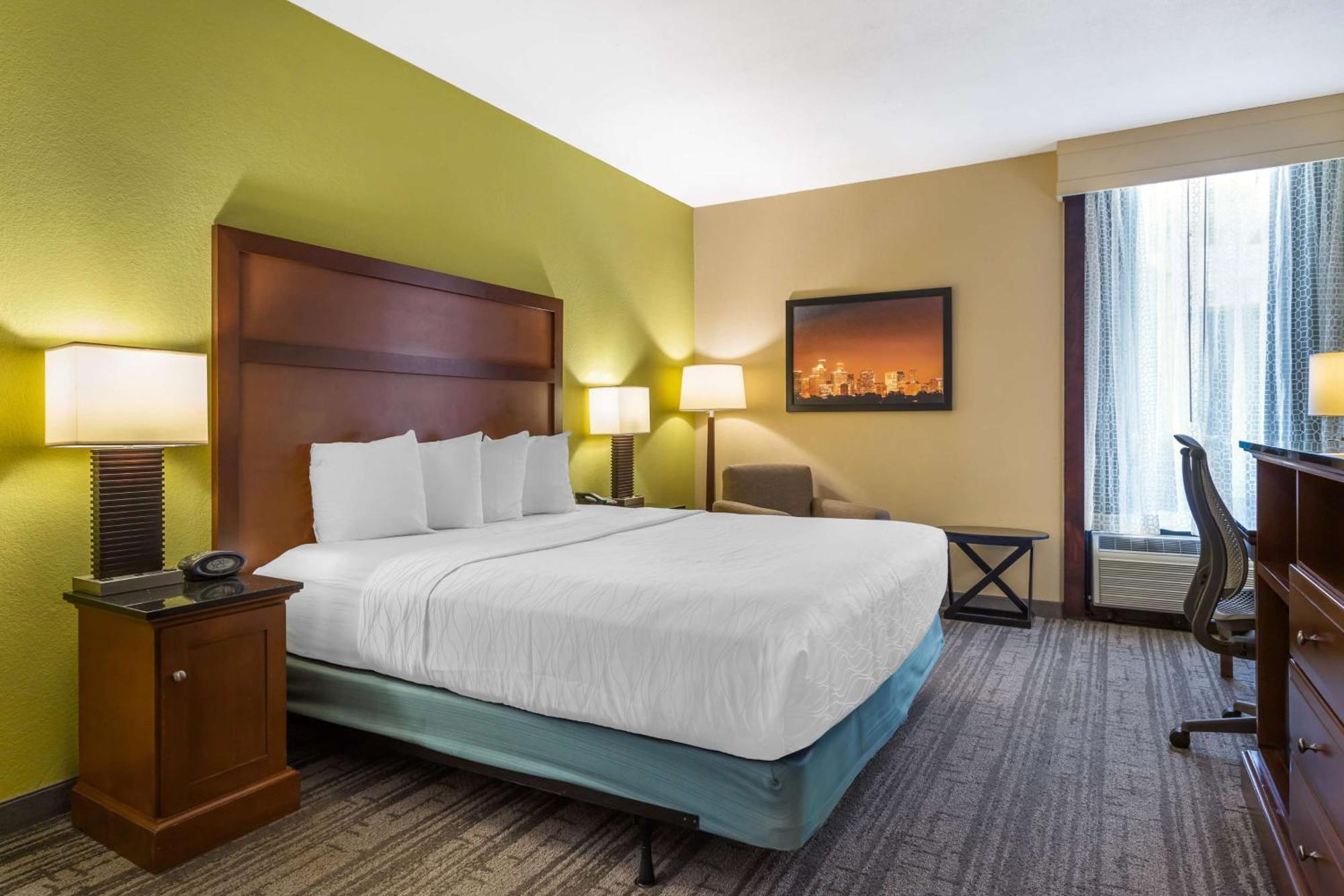 Best Western Plus Houston Energy Corridor Екстериор снимка