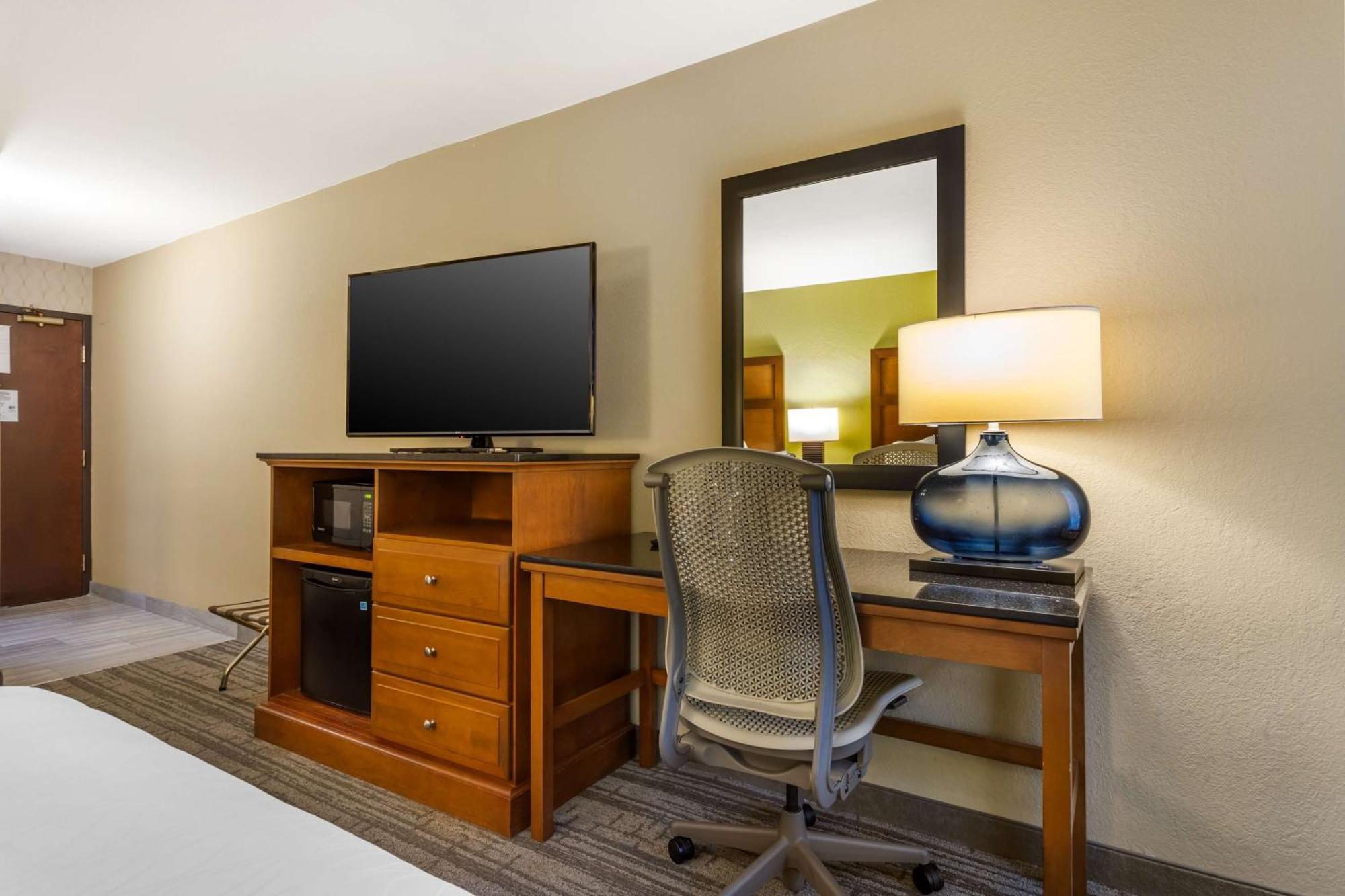 Best Western Plus Houston Energy Corridor Екстериор снимка