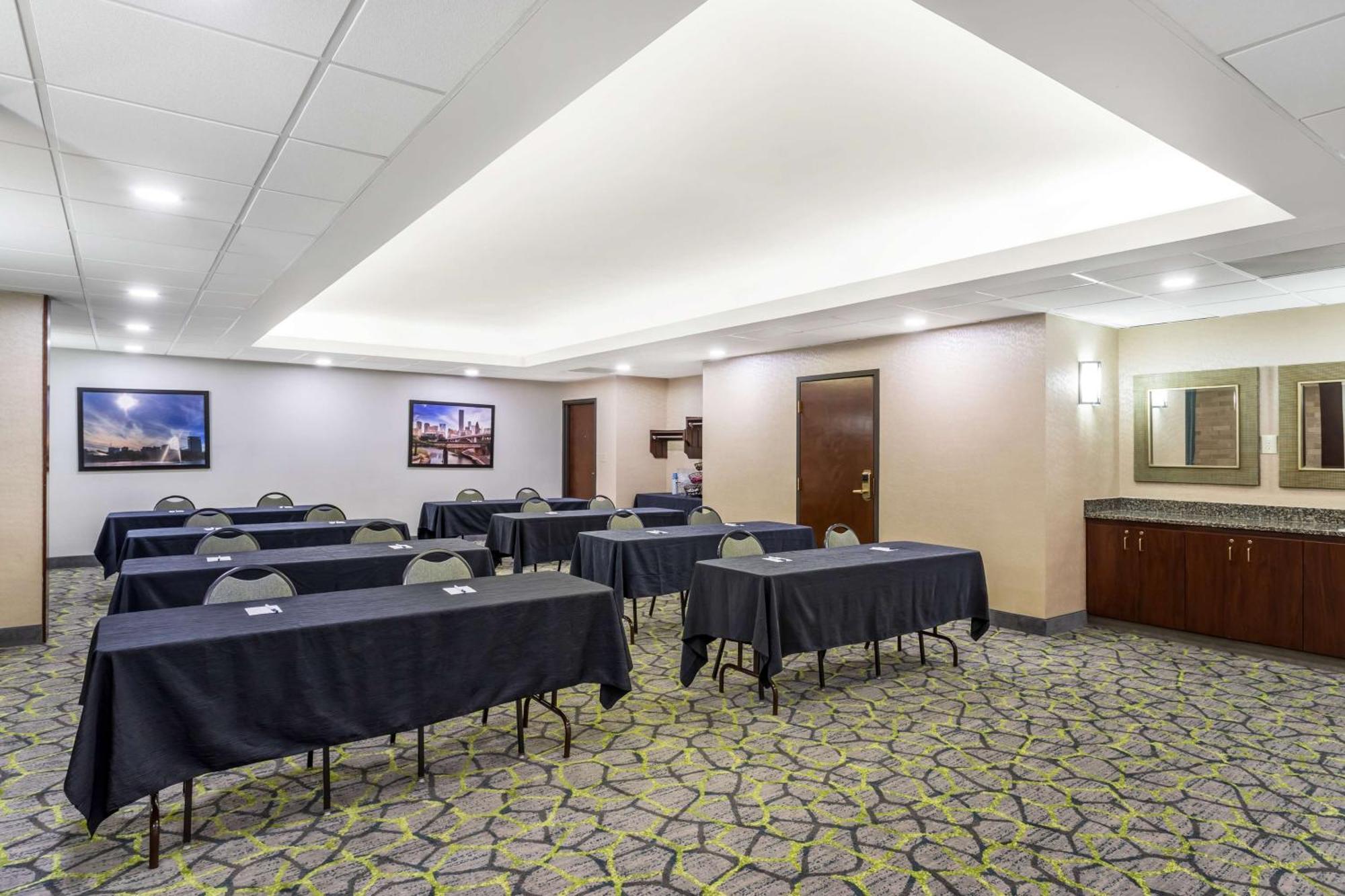 Best Western Plus Houston Energy Corridor Екстериор снимка